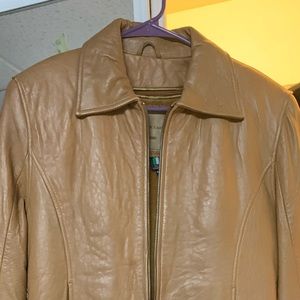 Lambs leather moto jacket in camel color small